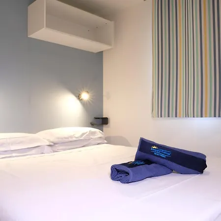 Happy Camp Mobile Homes In Valamar Lanterna * 波雷奇