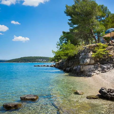 Happy Camp Mobile Homes In Valamar Lanterna *