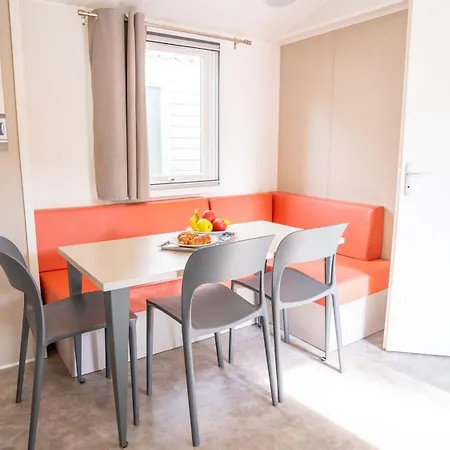 营地 Happy Camp Mobile Homes In Valamar Lanterna