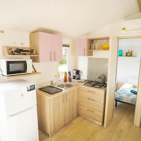 Happy Camp Mobile Homes In Valamar Lanterna Kemp Poreč
