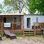 Happy Camp Mobile Homes In Valamar Lanterna Kemping