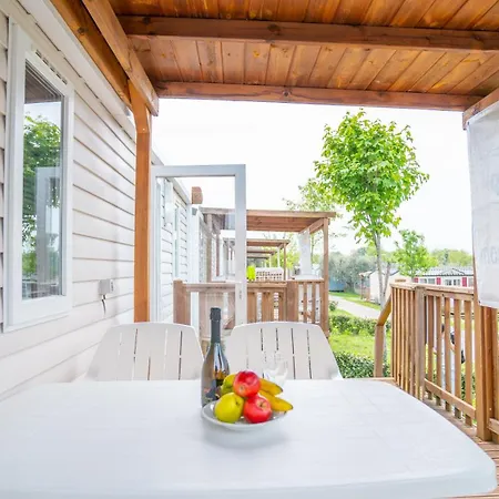 Happy Camp Mobile Homes In Valamar Lanterna *