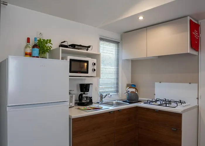 Happy Camp Mobile Homes In Valamar Lanterna * Porec