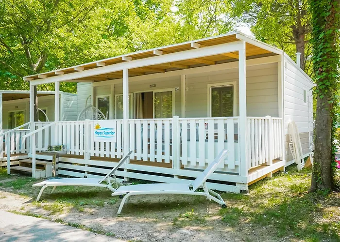 Happy Camp Mobile Homes In Valamar Lanterna Campeggio