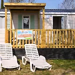 Happy Camp Mobile Homes In Valamar Lanterna 波雷奇