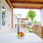 Happy Camp Mobile Homes In Valamar Lanterna *
